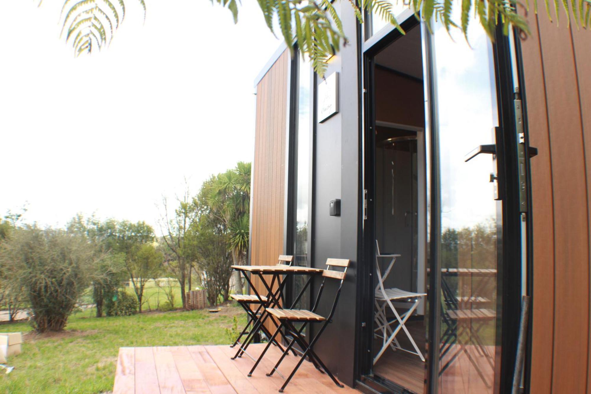 Cozy Cabin2 With Outdoor Bath At Dairy Flat Farm Waitoki Exterior foto